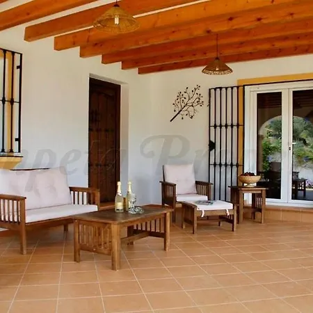 Casa Nobleza بيت للعطل *